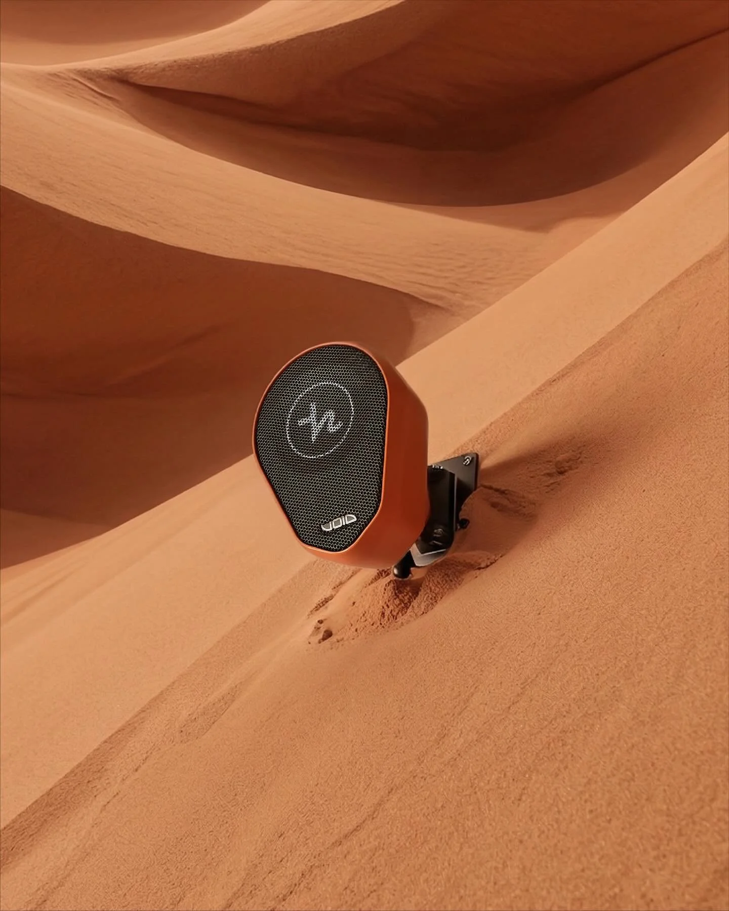 We&rsquo;re in the desert this weekend with @poosh. If you&rsquo;re heading out &mdash; see you there. If you&rsquo;re holding it down in LA, The Room is ready. 

Same heat, different address.