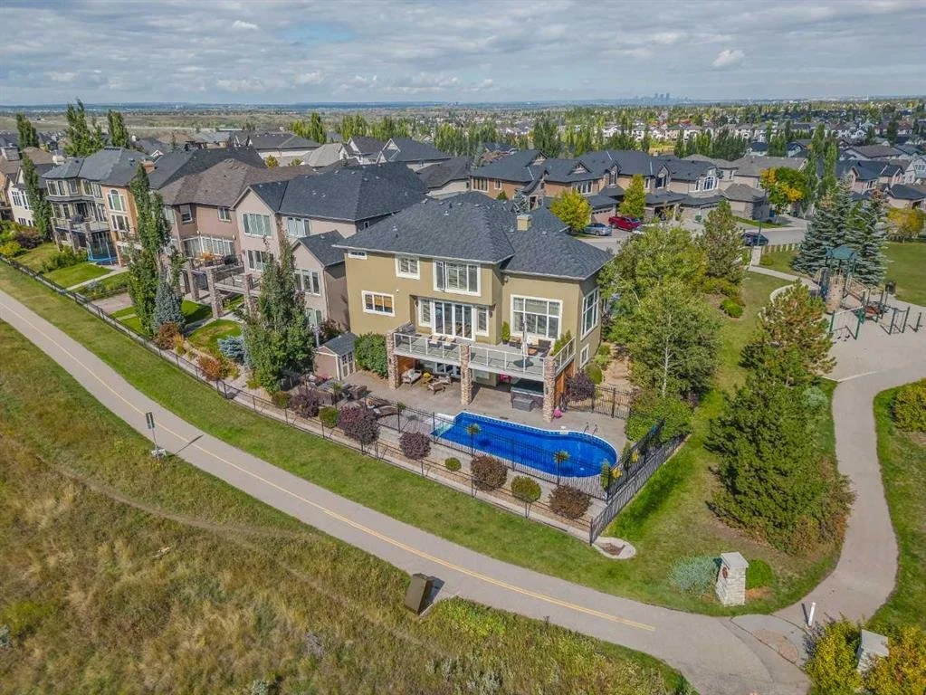 A Cranston Success Story: Ridge-Top Living, Sold with Strategy