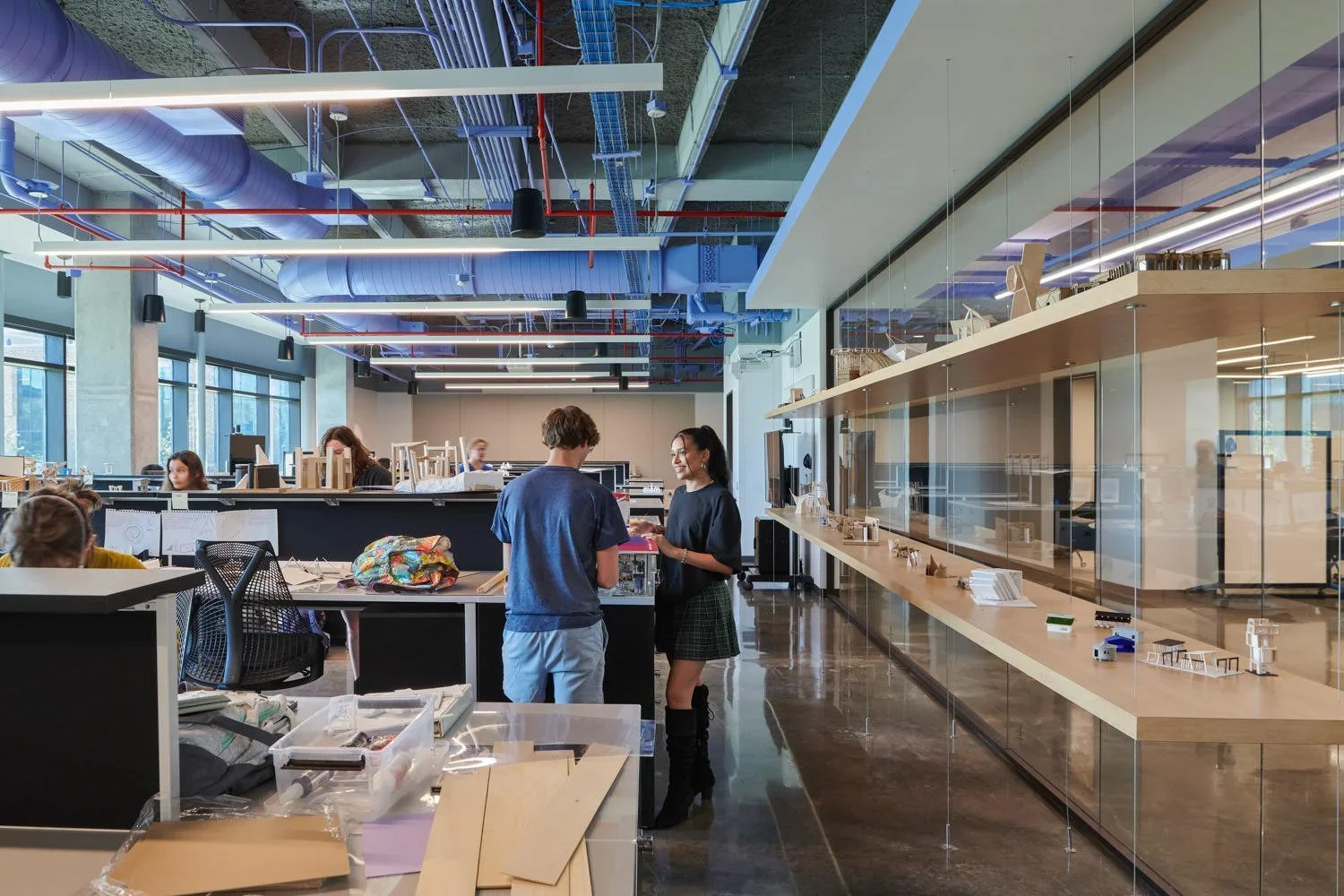del+mar+college+architecture+studio+Luis+Ayala.webp