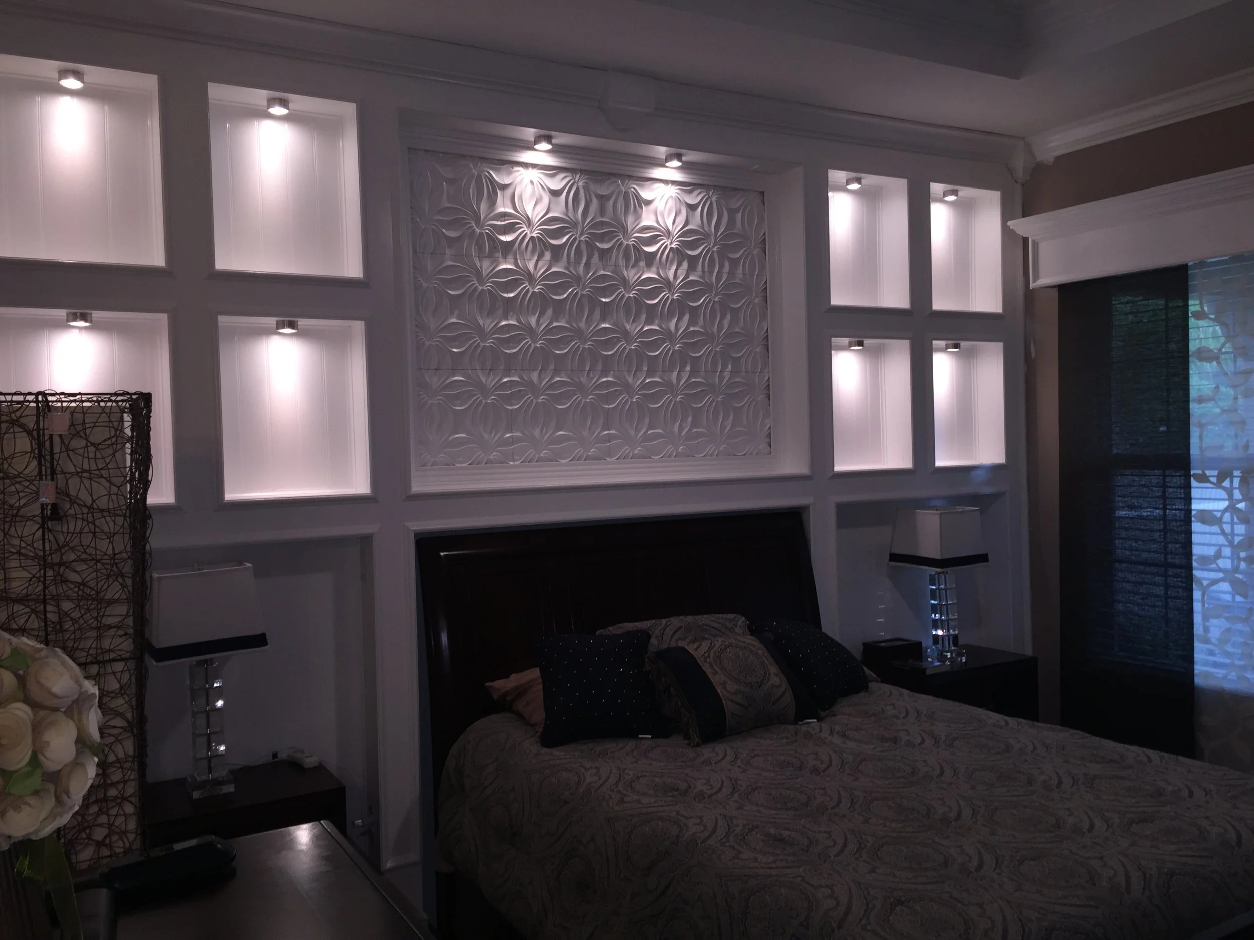 Accent wall with lights