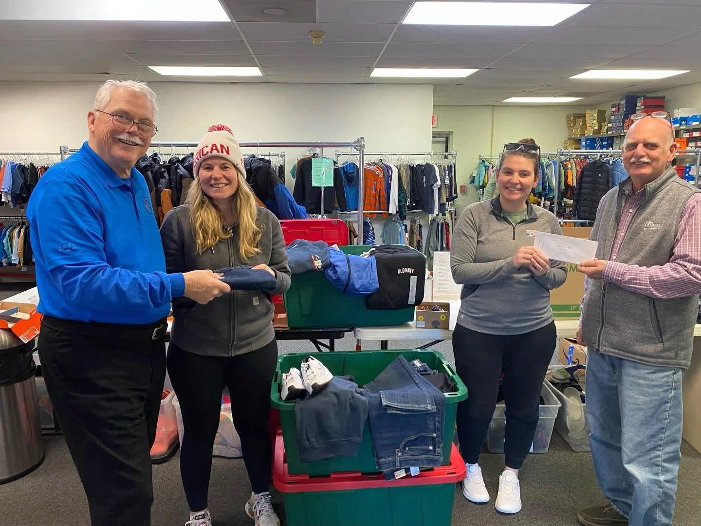 The Clothing Our Kids holiday clothing drive was a HUGE success this year! 🙌🎄❤️

Kicking off at the @britt_marie_fitness 5k turkey trot on Thanksgiving morning, we were able to raise over $1,000 for the kids. We thank everyone who ran that morning,