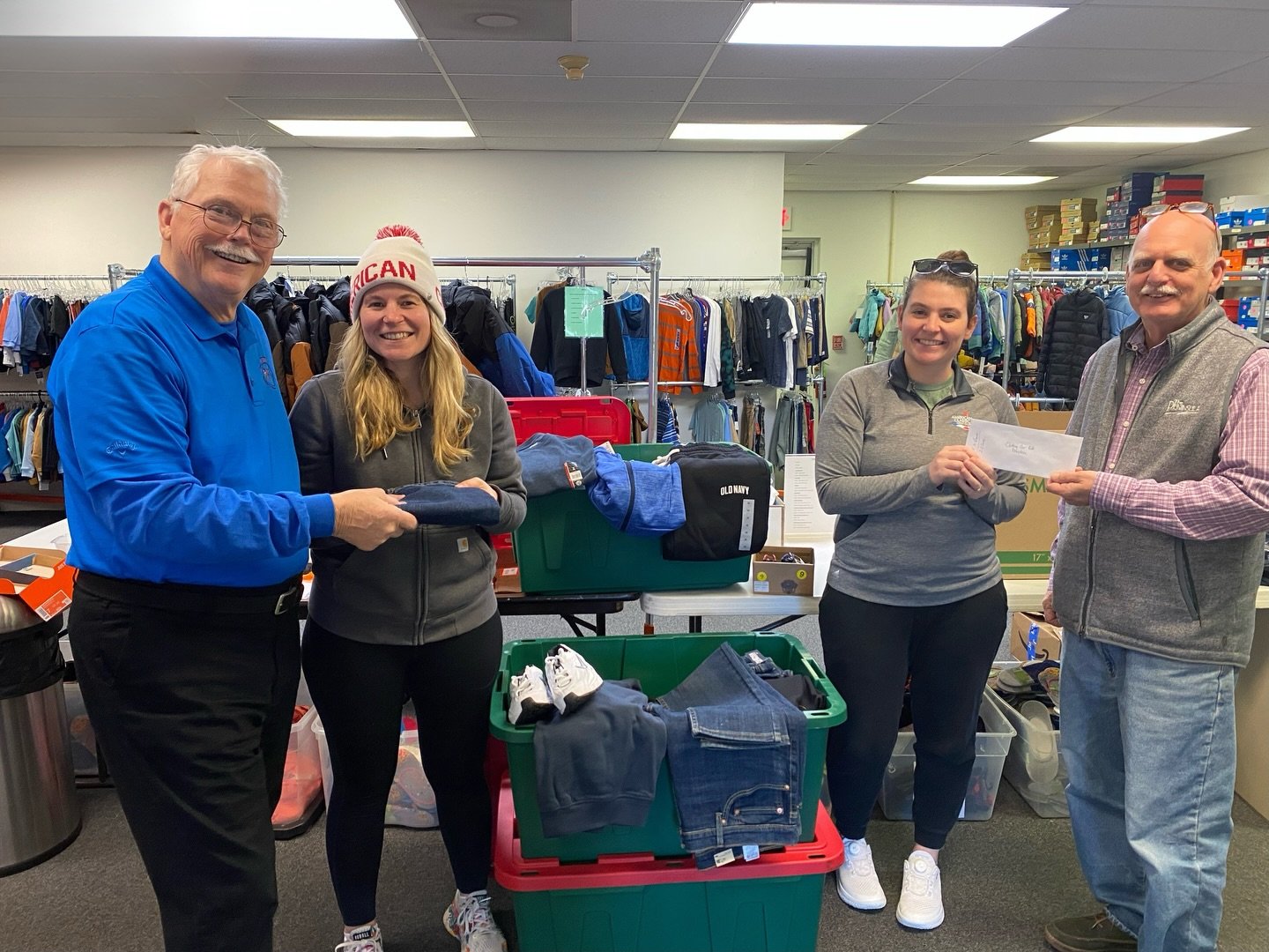 The Clothing Our Kids holiday clothing drive was a HUGE success this year! 🙌🎄❤️

Kicking off at the @britt_marie_fitness 5k turkey trot on Thanksgiving morning, we were able to raise over $1,000 for the kids. We thank everyone who ran that morning,