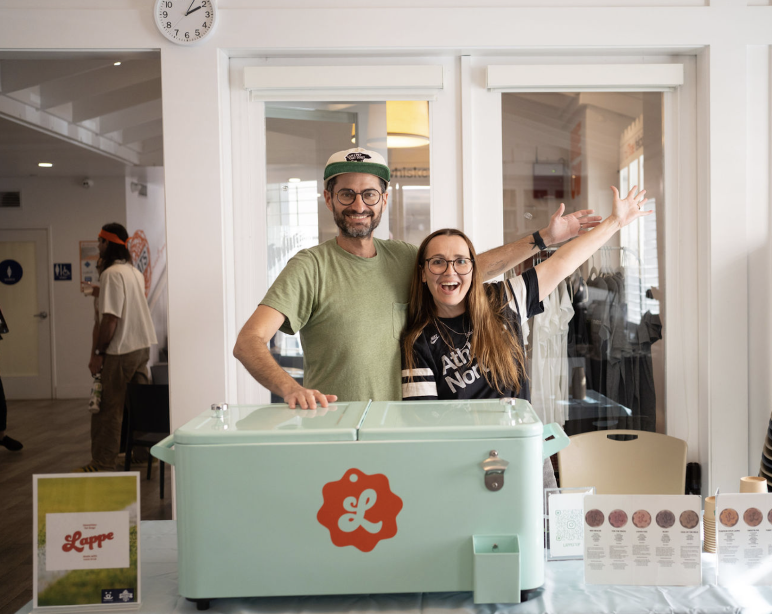 BEST FRIENDS PUPPY BOWL PUP UP