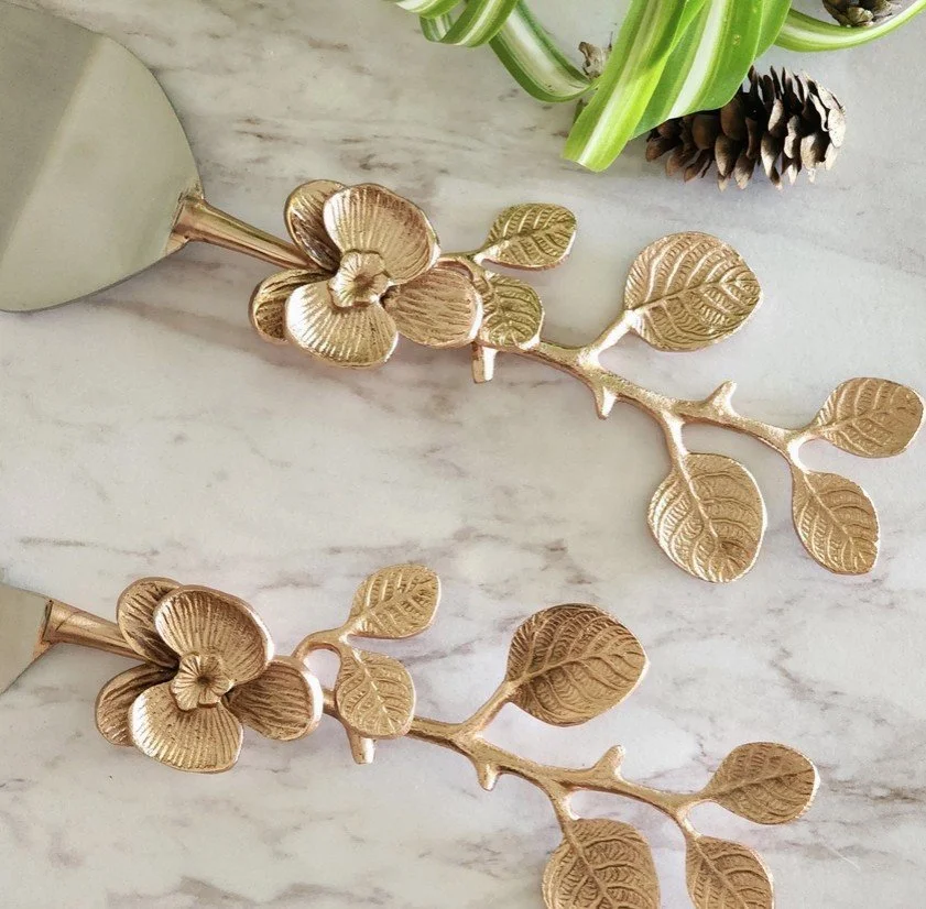 FAIRE luxurious gold cake knife and server set 6.jpg