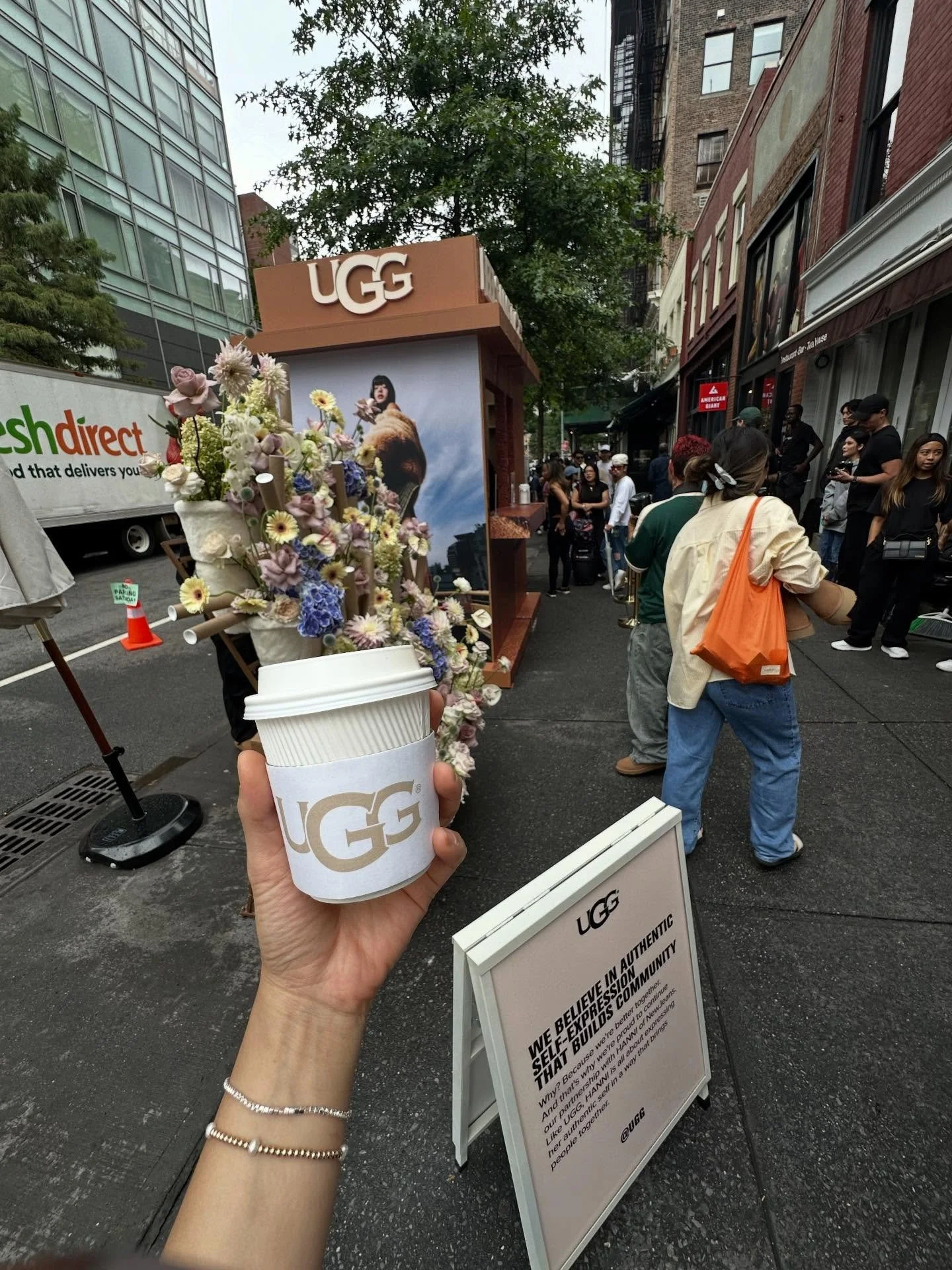 Well this was a fun one ☕️ cheers to the home in which my feet lived in all of the early 2000s ❤️