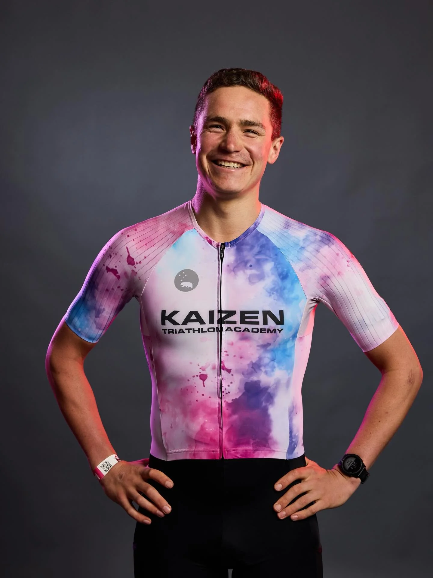 Joining the Kaizen family is professional triathlete and coach Calvin Amos. 

Calvin started in triathlon back in 2013 and has since raced as a professional at the ITU long course World Championdhips and the Ironman 70.3 World Champions.

Calvin is a