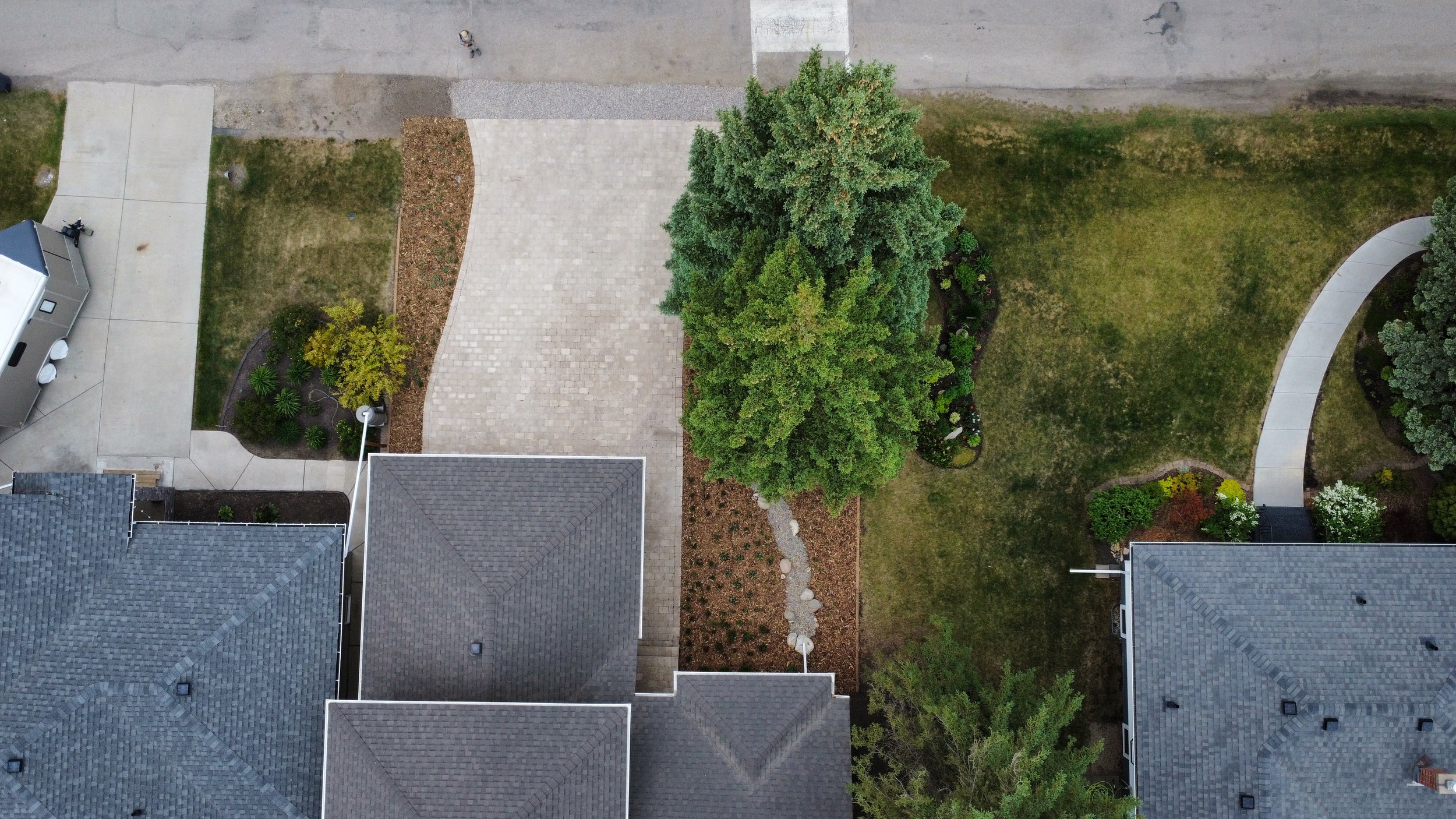 dji_fly_20250605_121700_260_1749147826618_photo_optimized.JPG