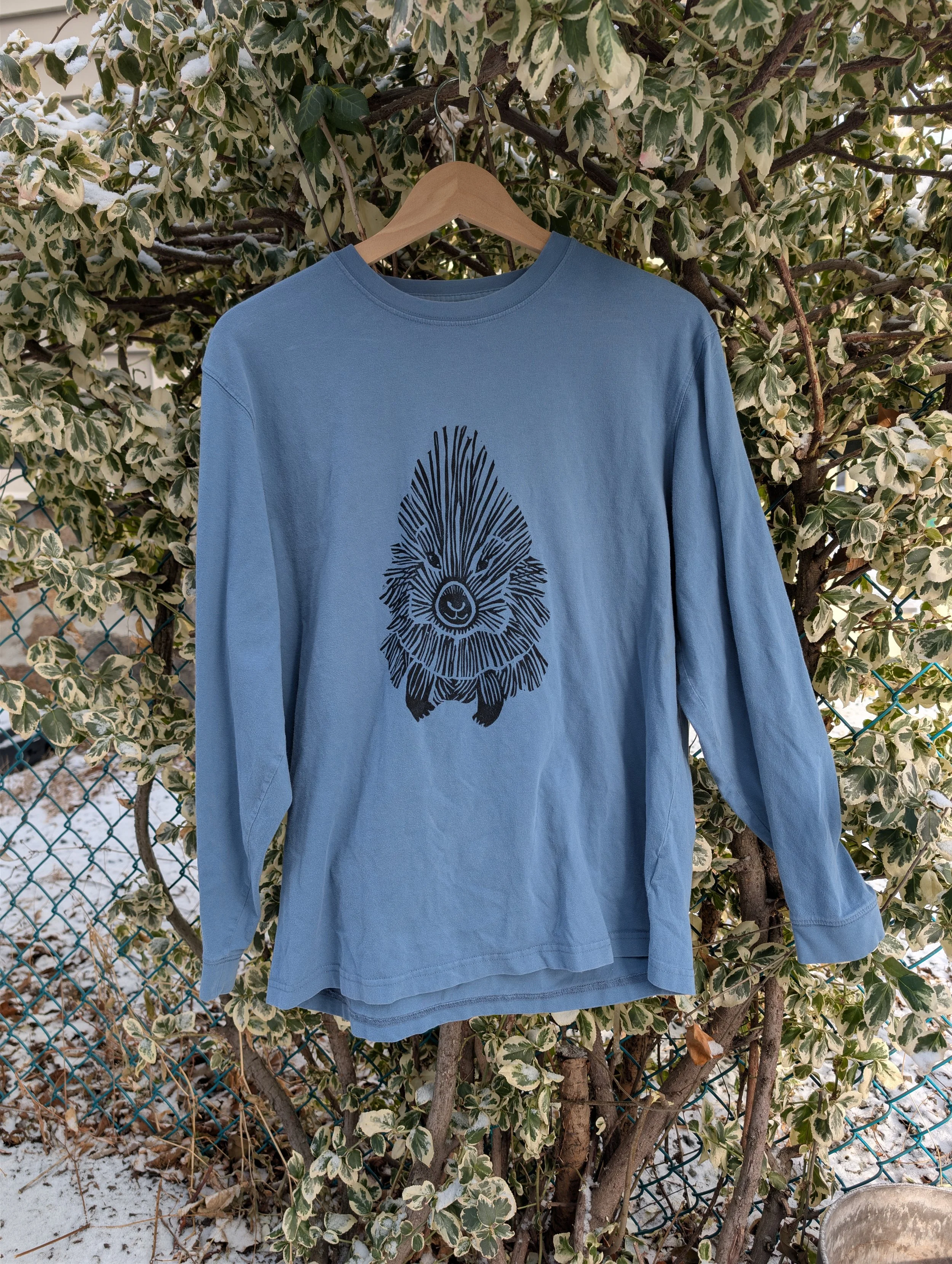 Iris the Porcupine - M Unisex Fit