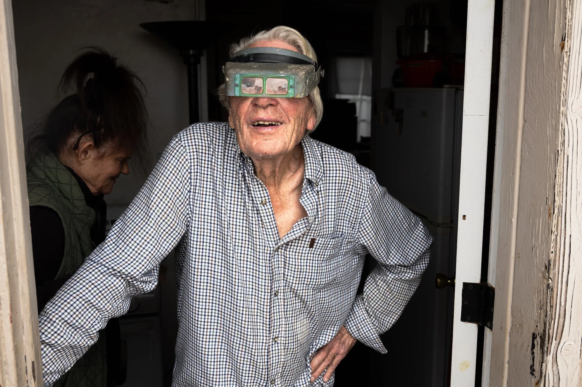 Upon entering home, he greets me with a thick German accent and offers to make me crab cakes and eggnog — the combination you didn’t know you needed at 12 oclock on a Friday afternoon. A tool maker by trade, he still sports his thick glasses as an od