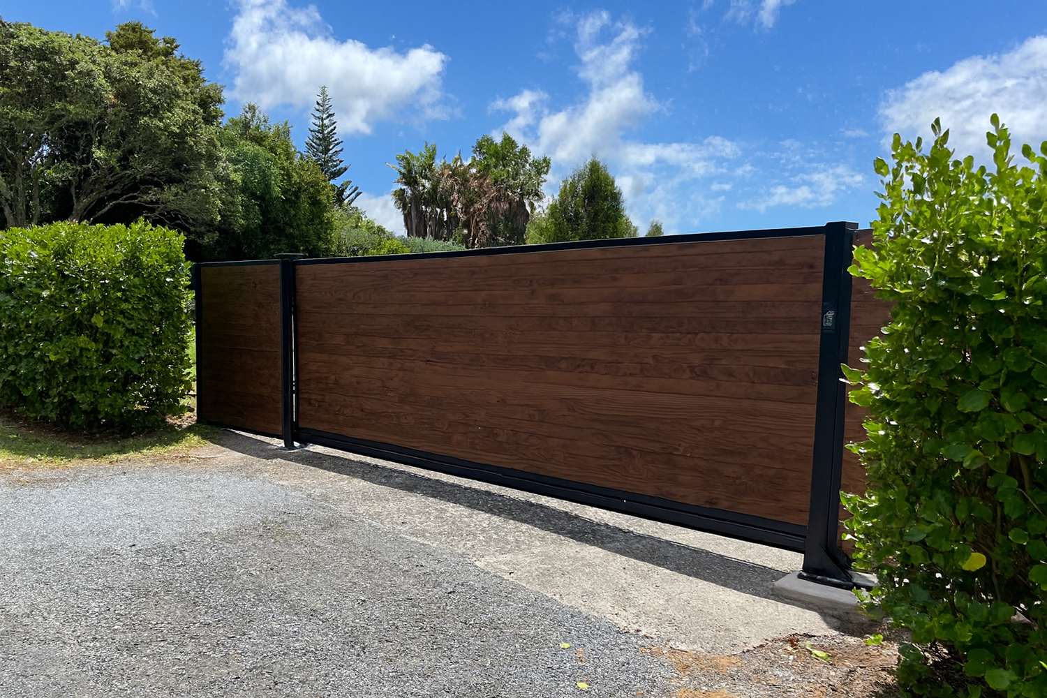 Wooden Automatic Driveway Gate