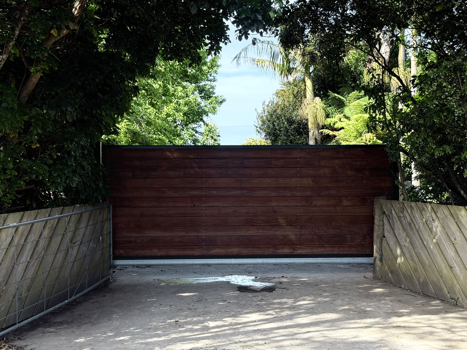 Custom automated security driveway gate