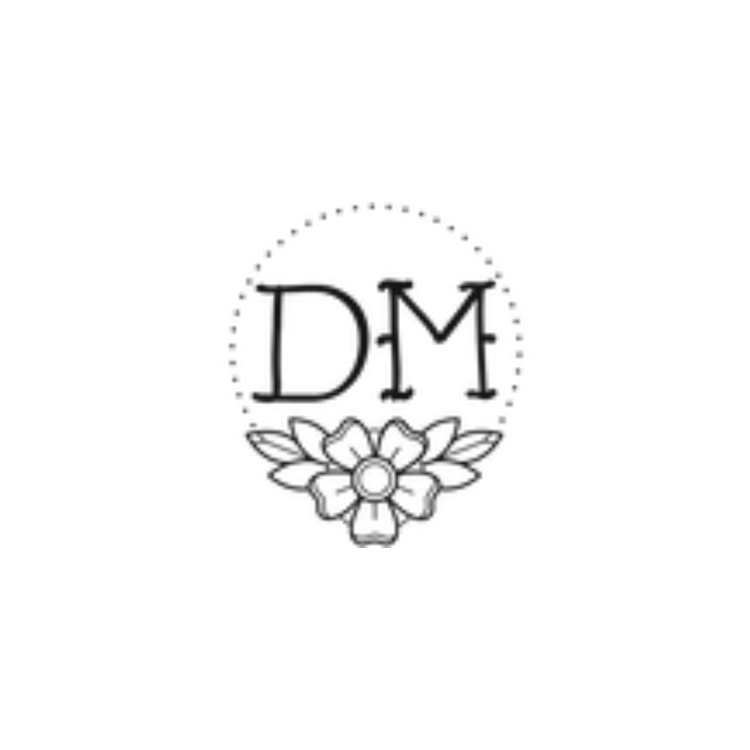 LOGO_DanMulqueen_transp.png