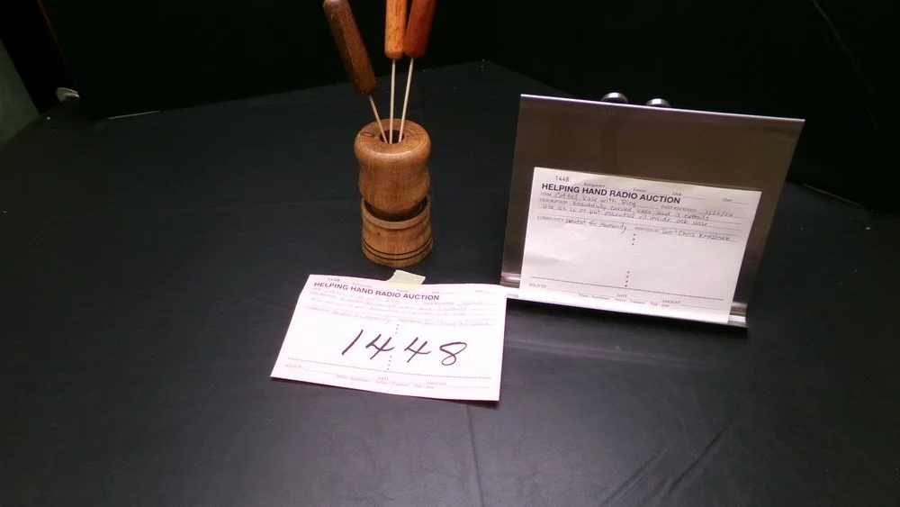 10 - Cattail Vase with Ring by Tom & Chris Knezinek (Habitat for Humanity).jpg