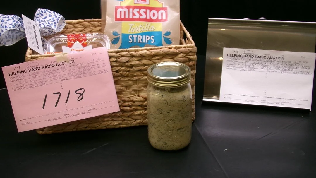 6- White Queso Spinach Dip Basket by Tyler & Jessi Smith (Whitlock).jpg