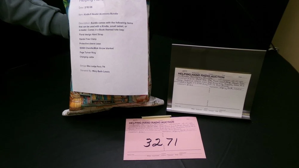 3271 - Kindle Accessory Bundle by Mary Beth Lewis (Elks).jpg