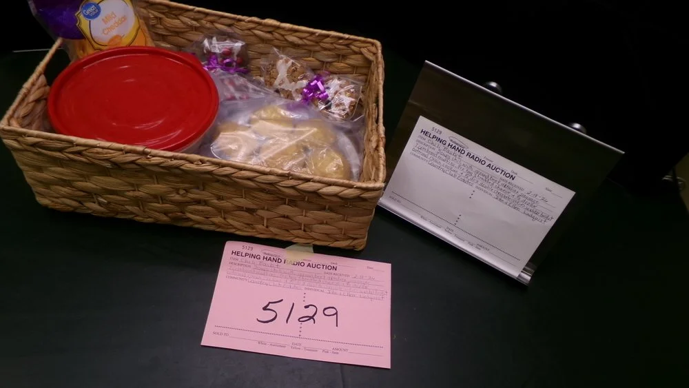 6 - Chili Basket by John & Ellen Lindquist (Country Club).jpg