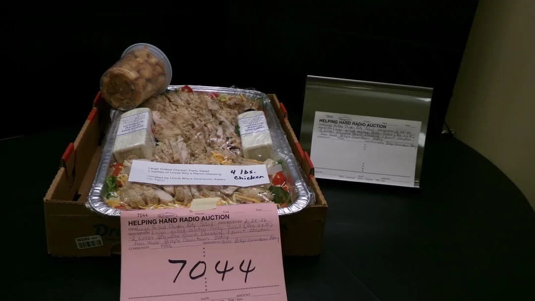 8 - Large Grilled Chicken Party Salad by Uncle Billy's Downtown Eatery.jpg