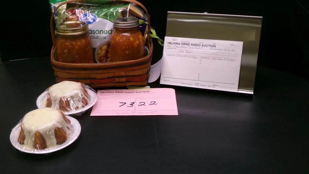 4 - Taco Soup & Salad Basket by Joe & Jan Mitchell (Clifty).jpg