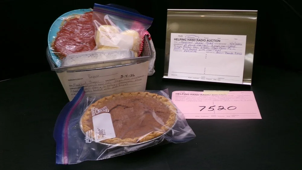 7 - Meatloaf Supper Basket by Jess & Brenda Evans (Puryear).jpg