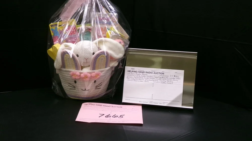 7665 - Girl Easter Basket by Gatlin Gulish (Beta).jpg