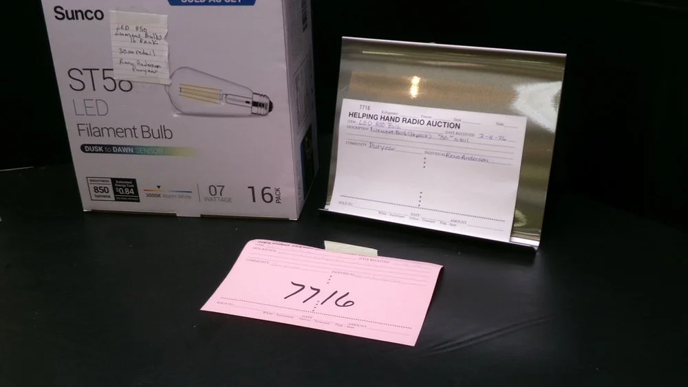 7716 - LED 850 Bulbs by Reno Anderson (Puryear).jpg