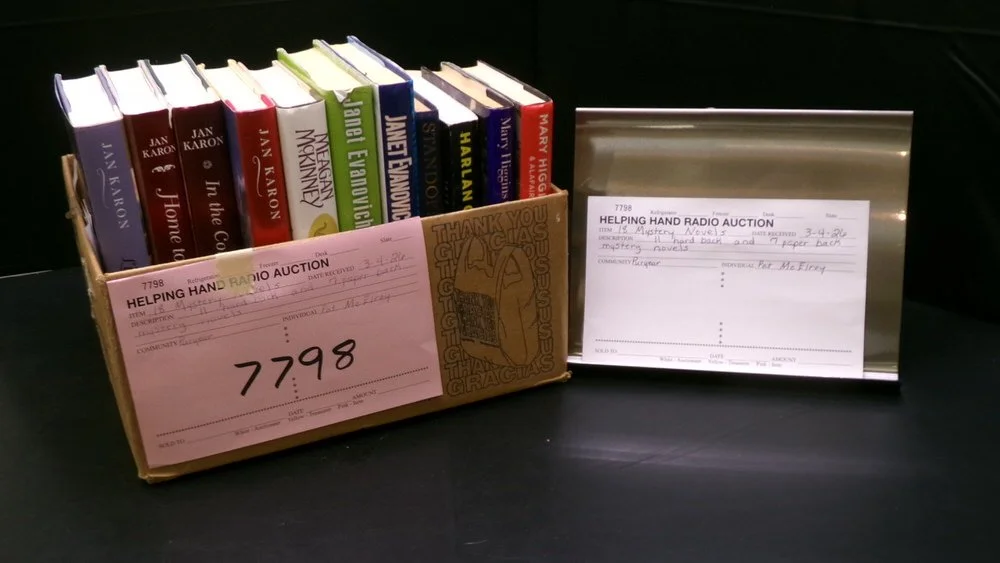 7798 -  18 Mystery Novels by Pat McElroy (Puryear).jpg