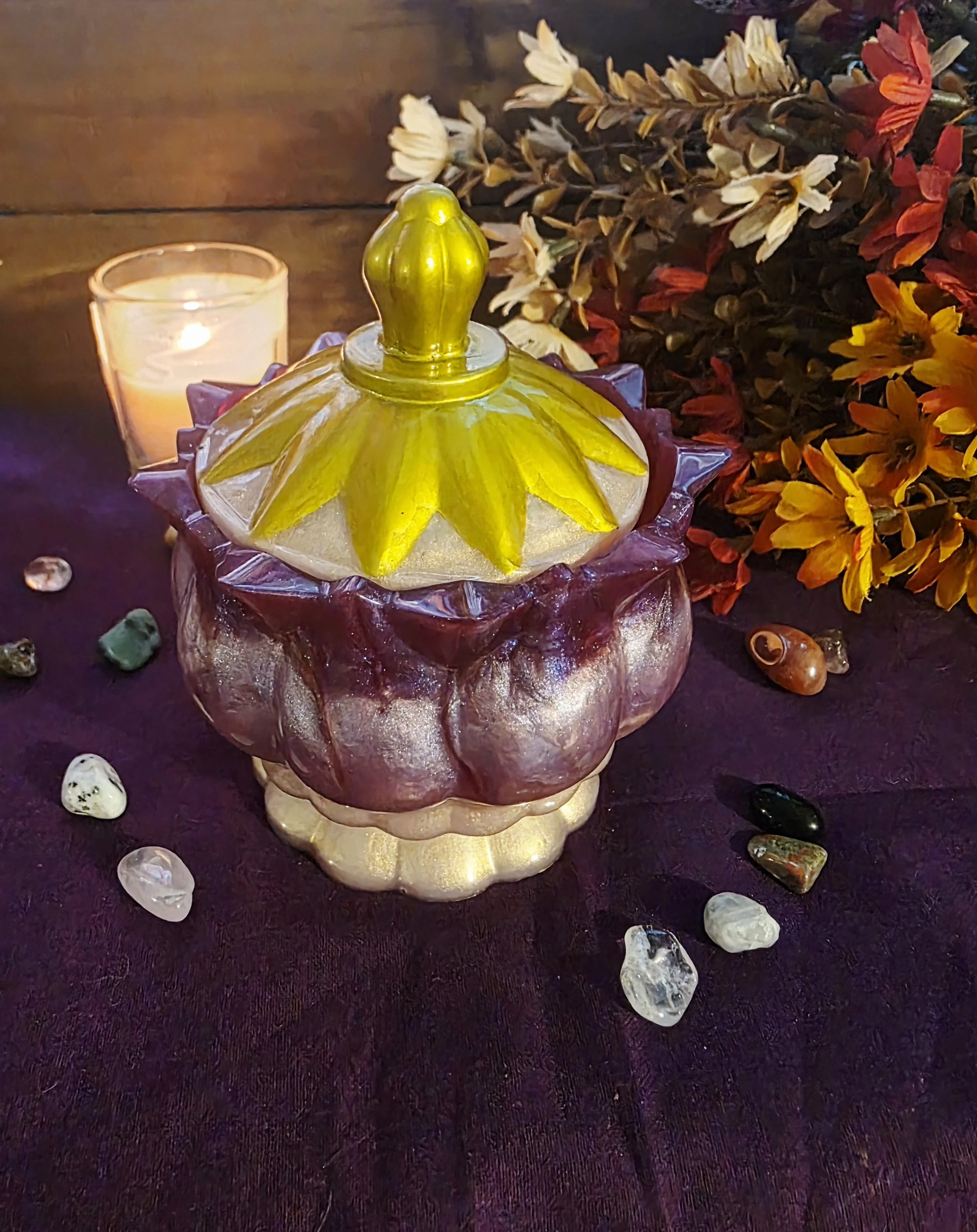 Altar Jar - Lotus