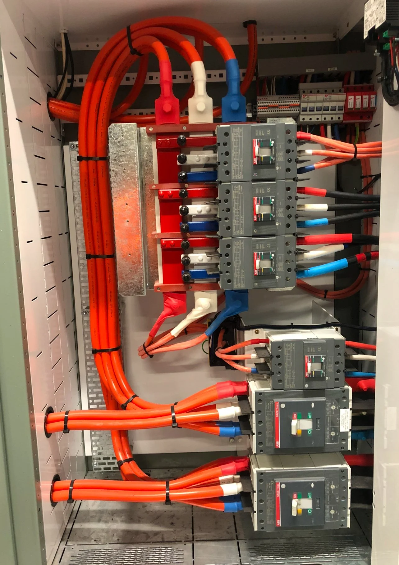 Switchboard upgrade. Switchboard upgarde from fuses to saftey switches. Installation of RCD. Swicthboard upgrade in Launceston 