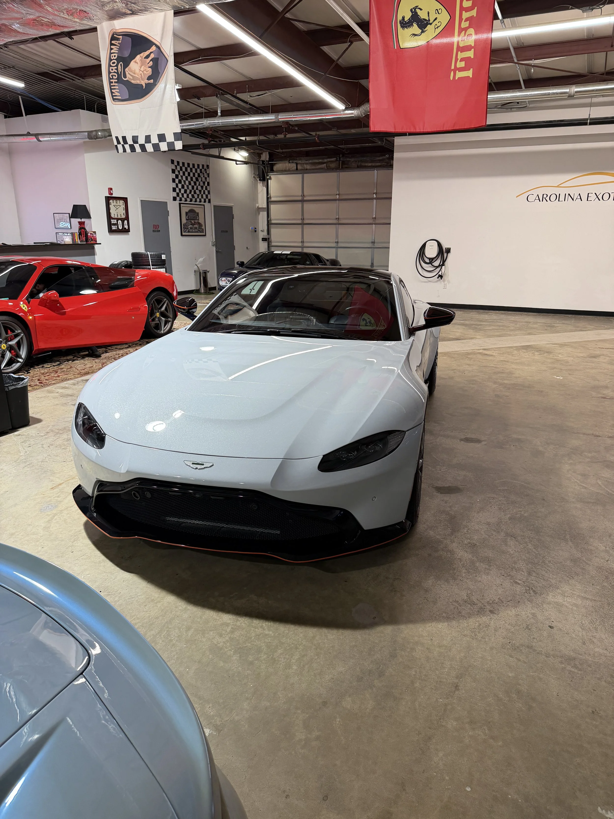 Aston Vantage