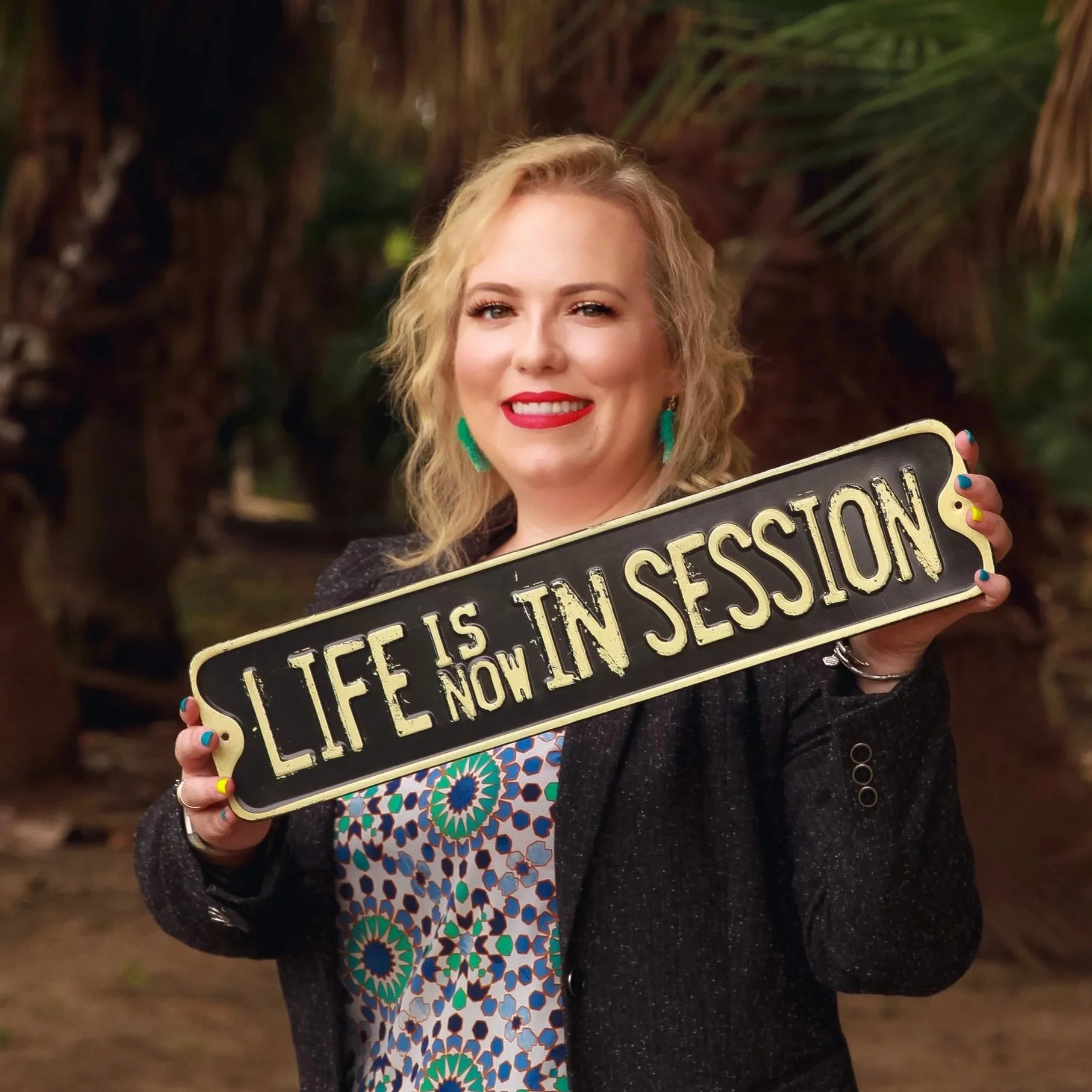 Nichole Vincent, Psy.D. is a Licensed Clinical Psychologist providing therapy for adults seeking growth, clarity, and support through life’s challenges.