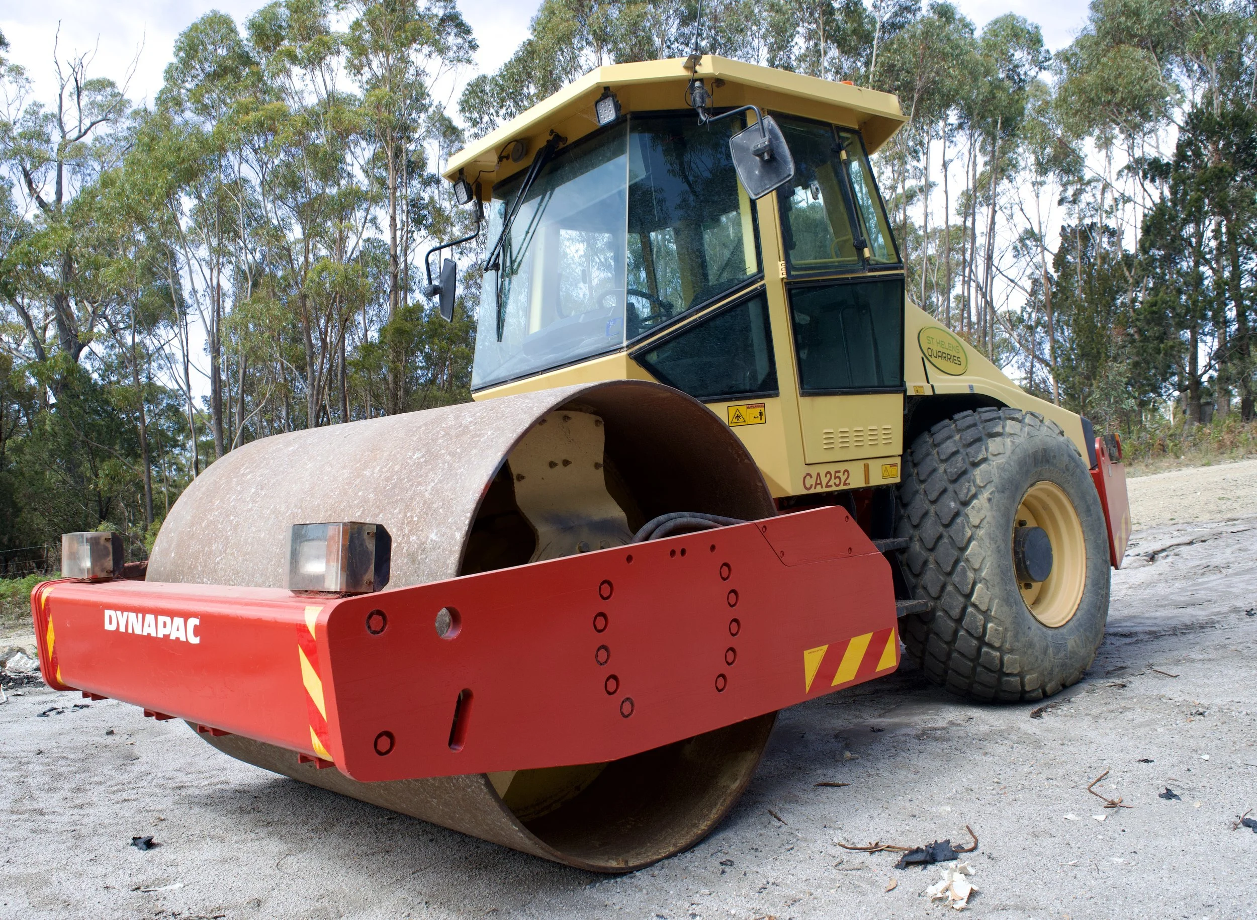 Dynapac  Vibrating  Compaction Roller 