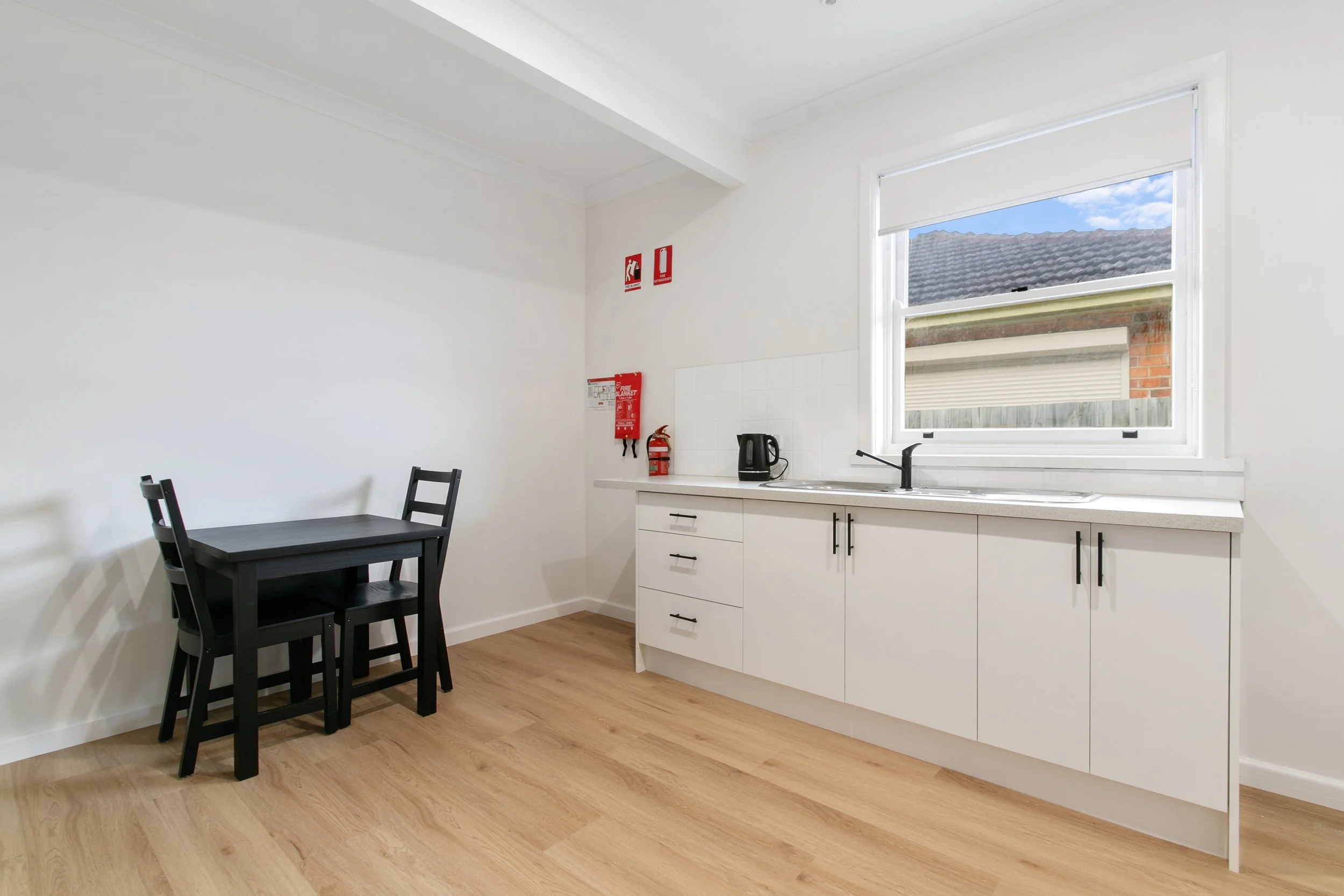 6 Doherty Ave Dining.jpg