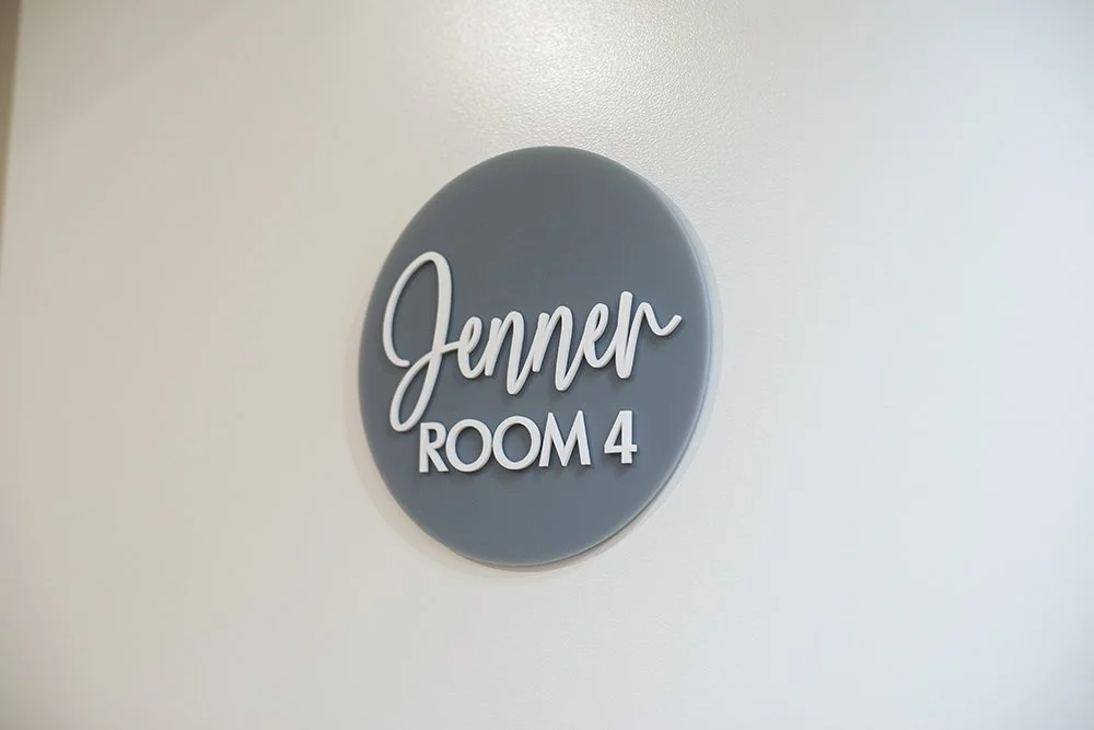 6 Doherty Ave Jenner Room 4 Sign.jpg