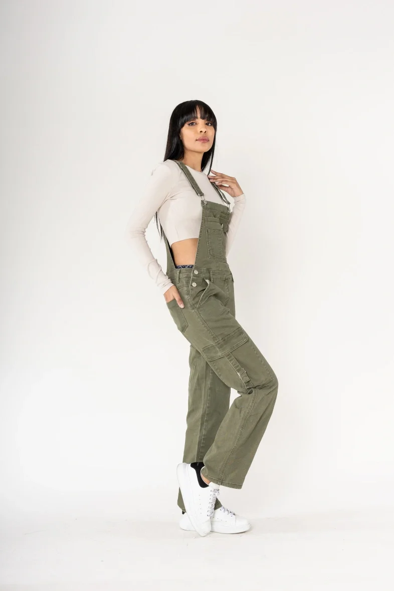 Salopette femme coupe cargo kaki