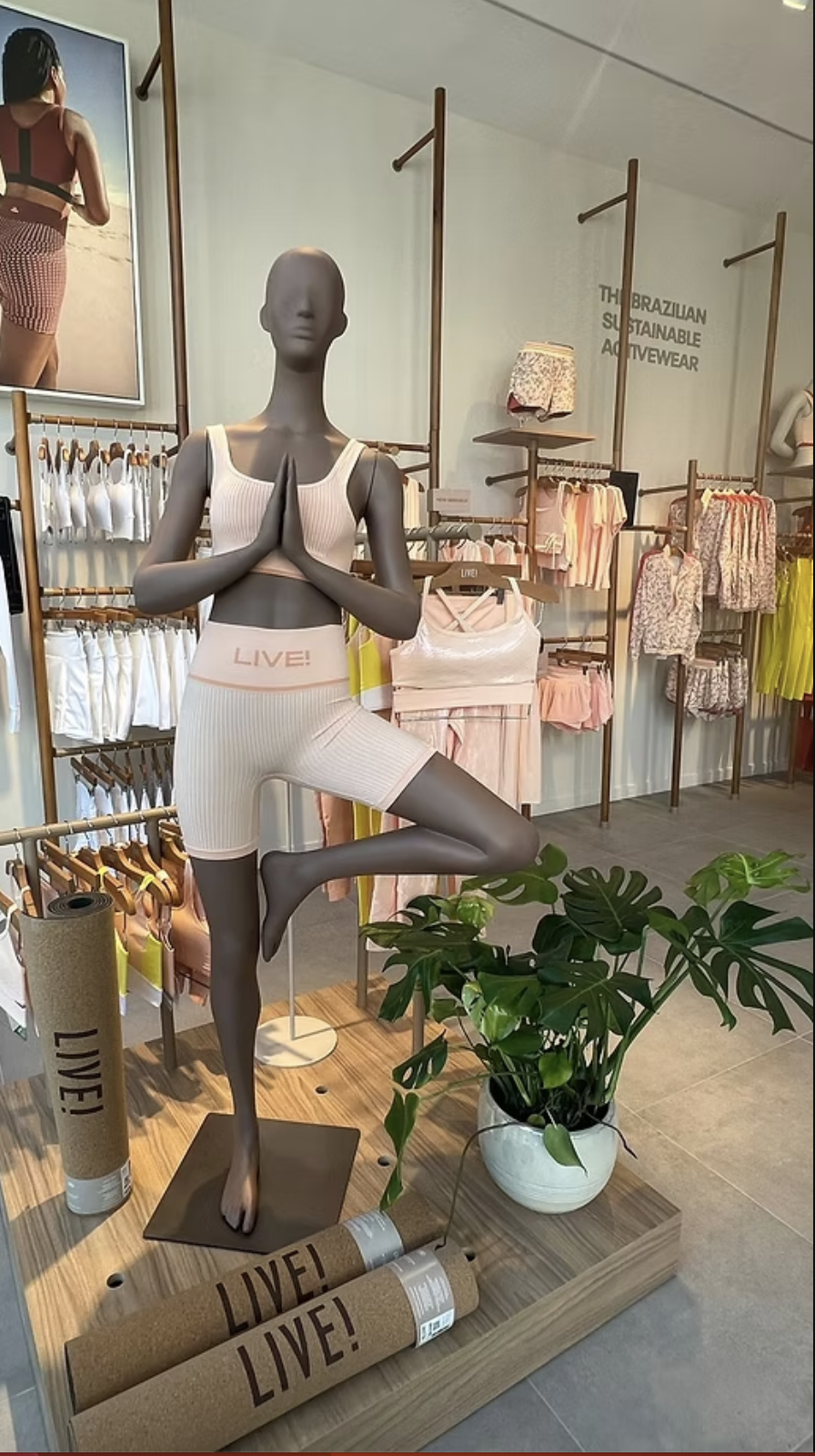 Captura de ecrã 2025-11-10, às 17.11.20.png