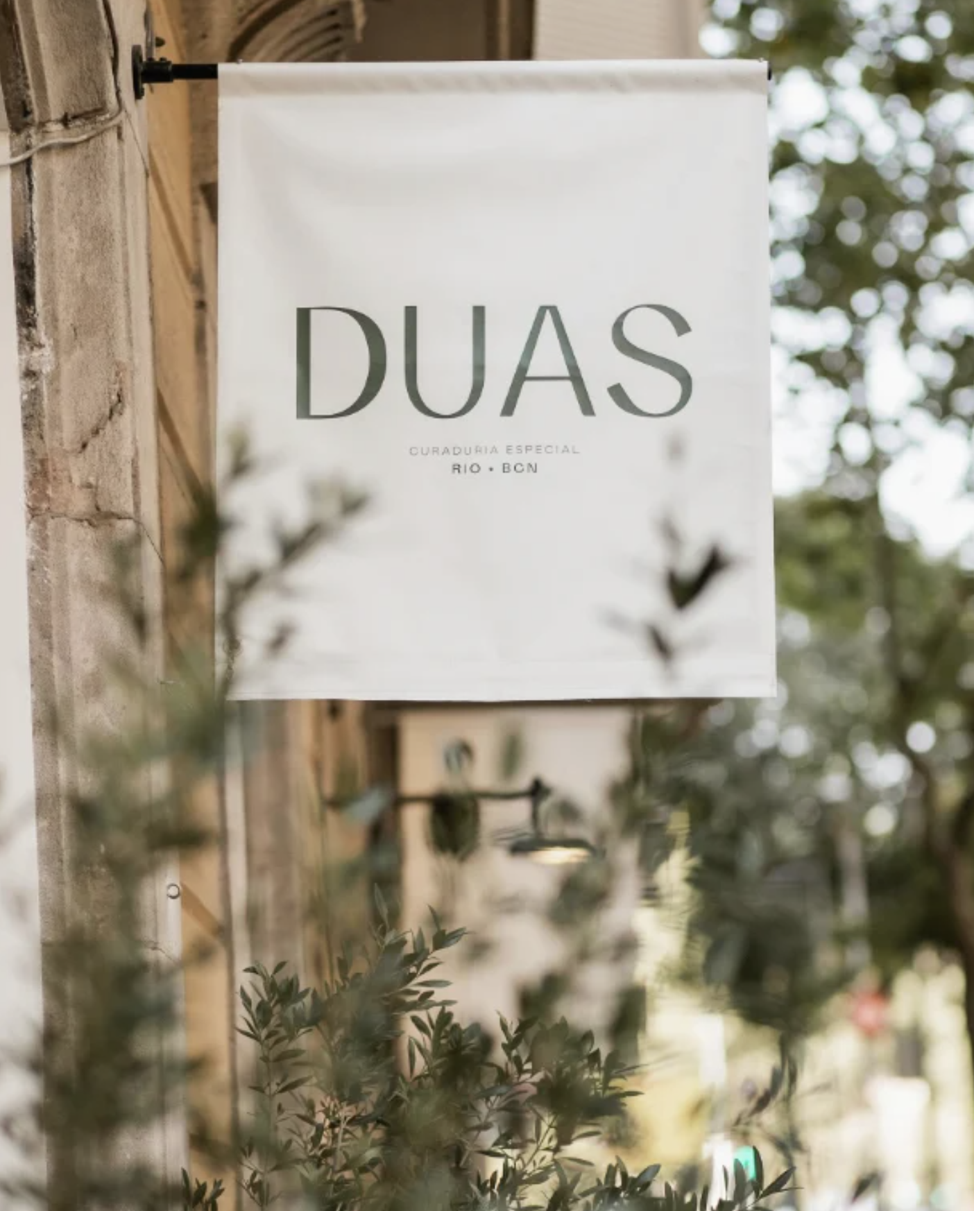 DUAS / BARCELONA, ESPANHA