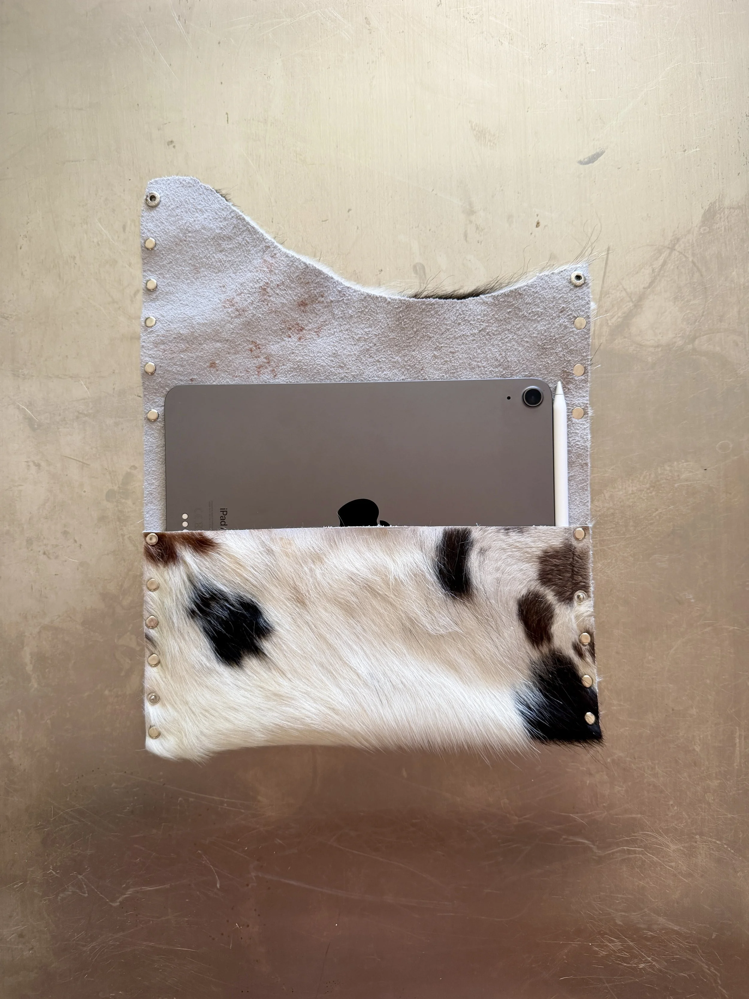 Made-to-order Cowhide Tablet Sleeve