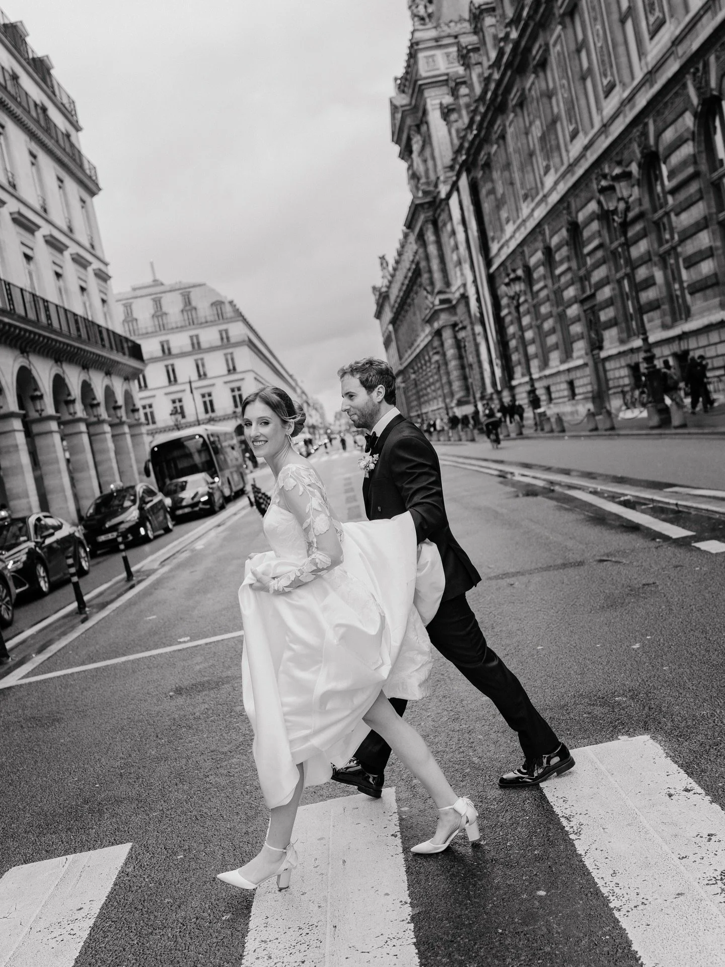 She didn&rsquo;t just wear them, she danced a whole life into them. 🤍
There&rsquo;s something quietly magical about bridal shoes. They carry her through the most tender moments of the day : the nervous first steps, the tearful embrace, the first dan