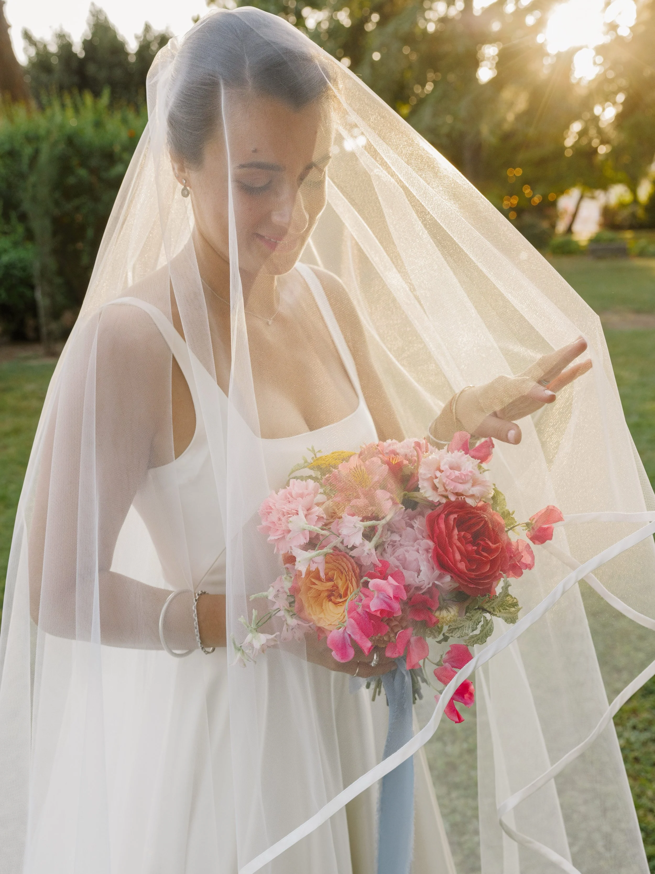7,000 of you. Thank you, and nice to finally meet you! 🤍

I&rsquo;m Aur&eacute;lie, but most of you know me as Ellie, the face behind @peonymoments.

I come from a big family, so weddings have always been part of my life. From flower girl to bridesm