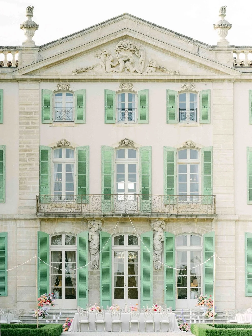 Colour, joy and a little bit of Proven&ccedil;al magic 

We couldn&rsquo;t resist this backdrop. The 18th-century fa&ccedil;ade of @chateaudetourreau Tourreau, with its sage green shutters and soft stone, called for a design full of life, so we answe