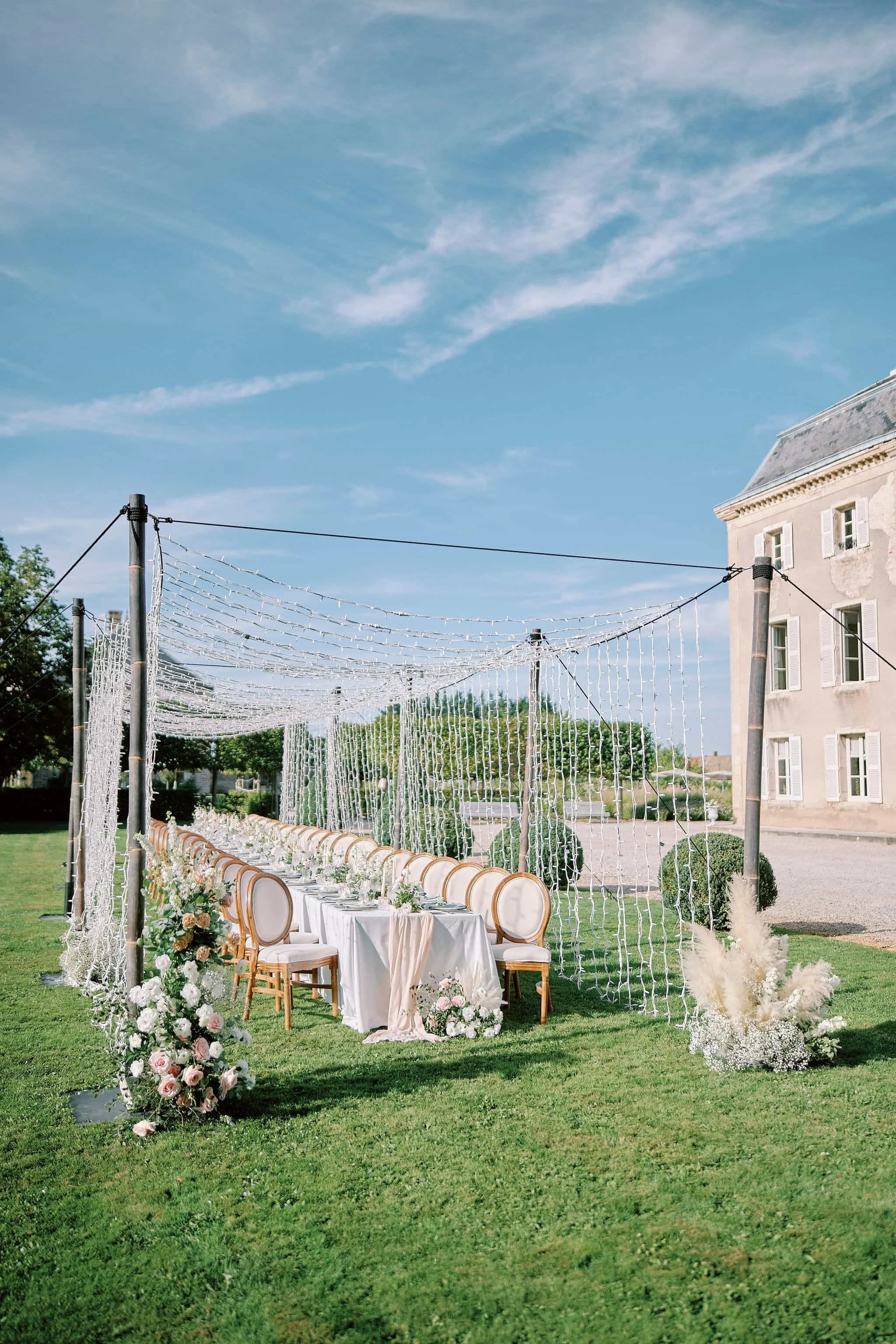 IntimateDreamScottishweddinginFrenchChateau00119.jpg