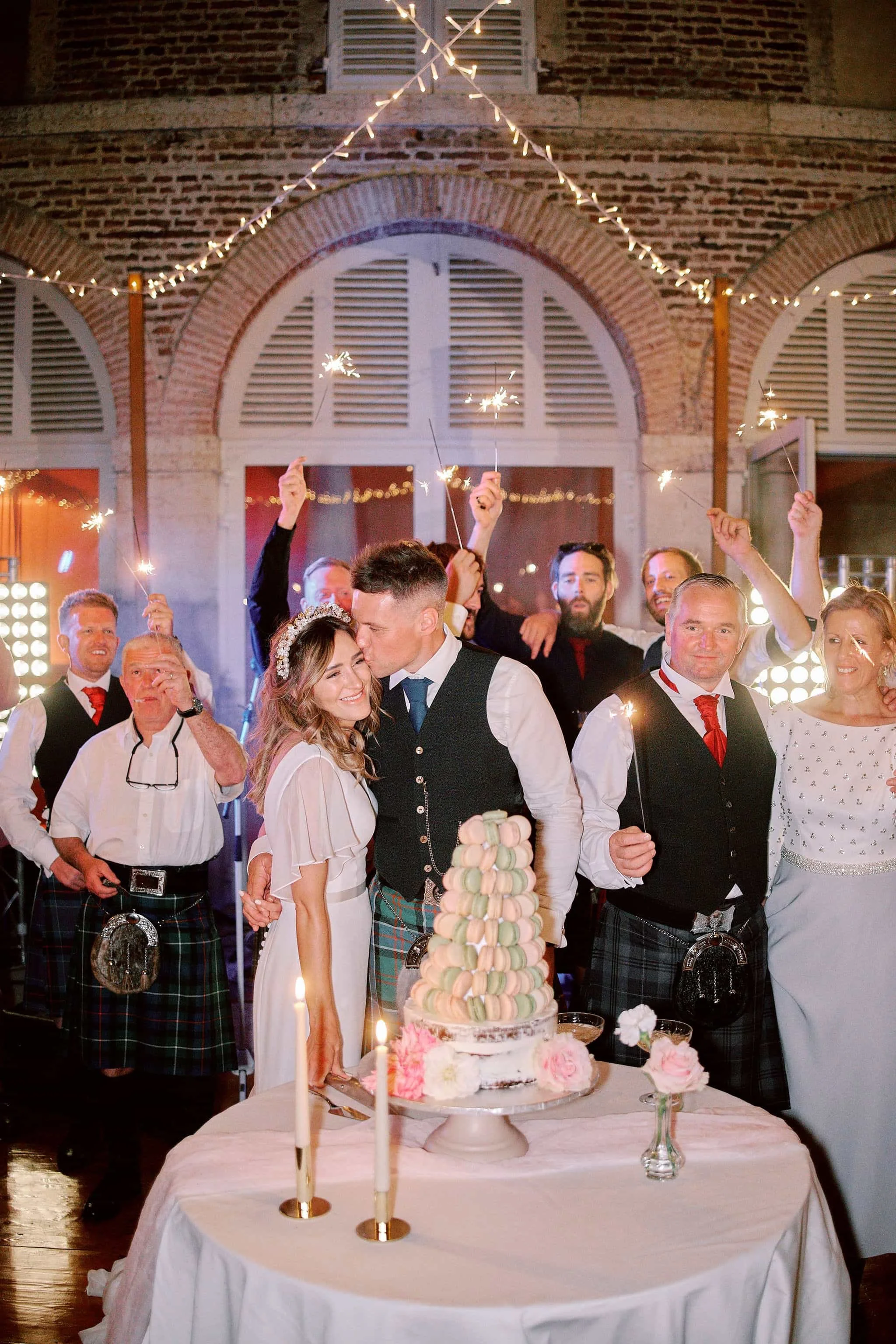 IntimateDreamScottishweddinginFrenchChateau00166.jpg