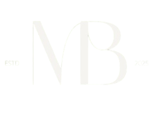 Logo avec les lettres 'MB' stylisées en blanc sur un fond noir.