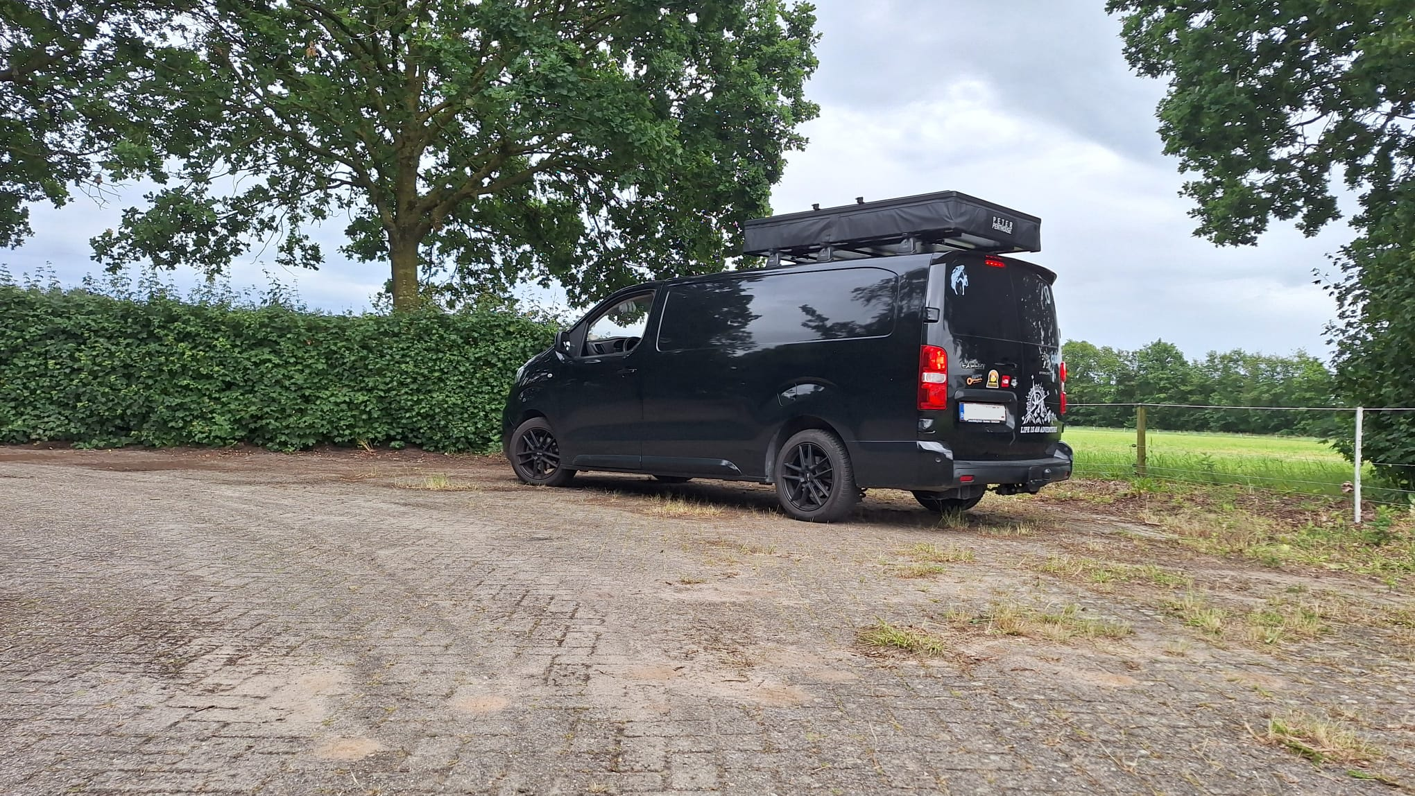 Peugeot bus (denk ik).png
