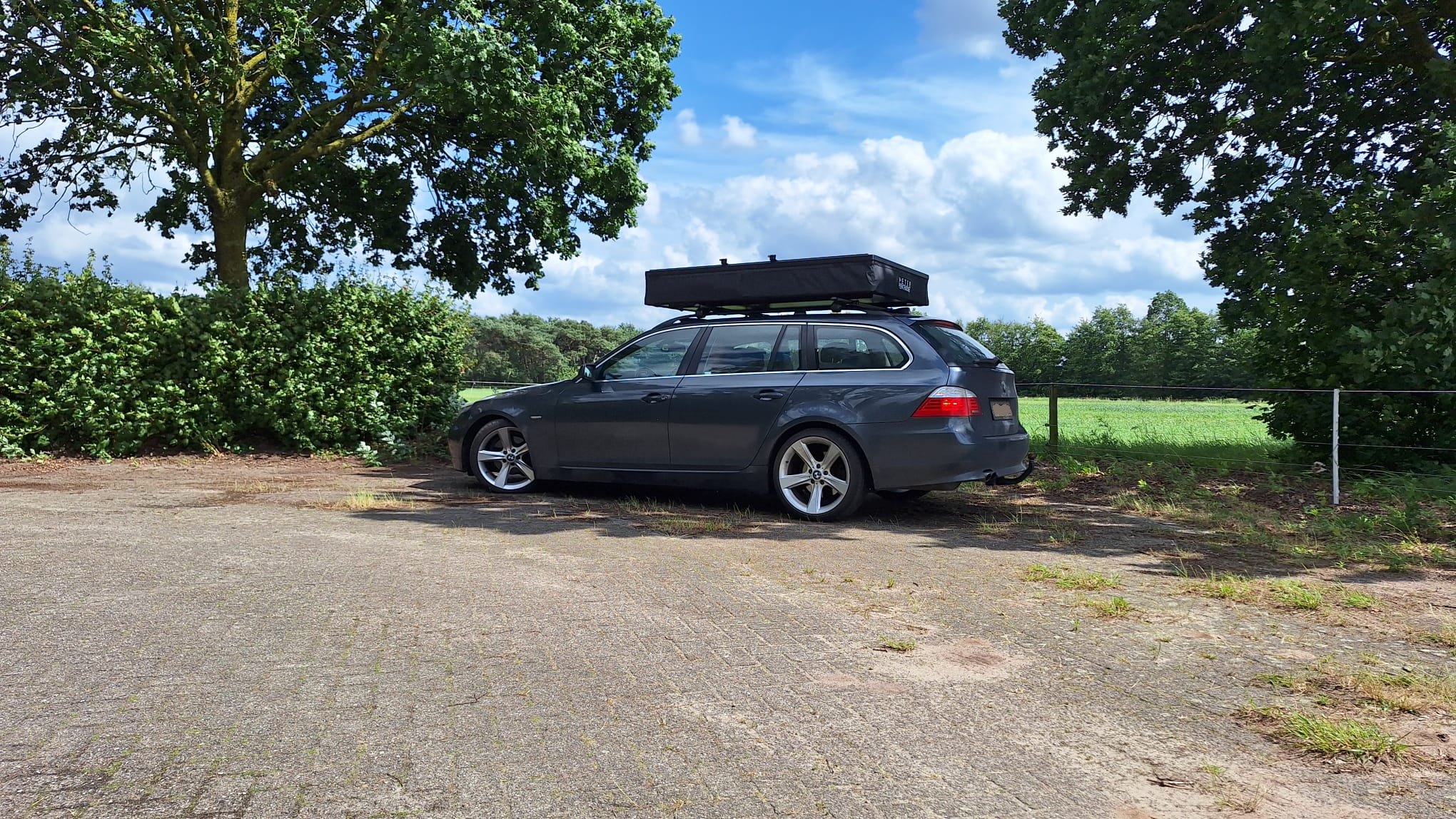 BMW stationwagen.png