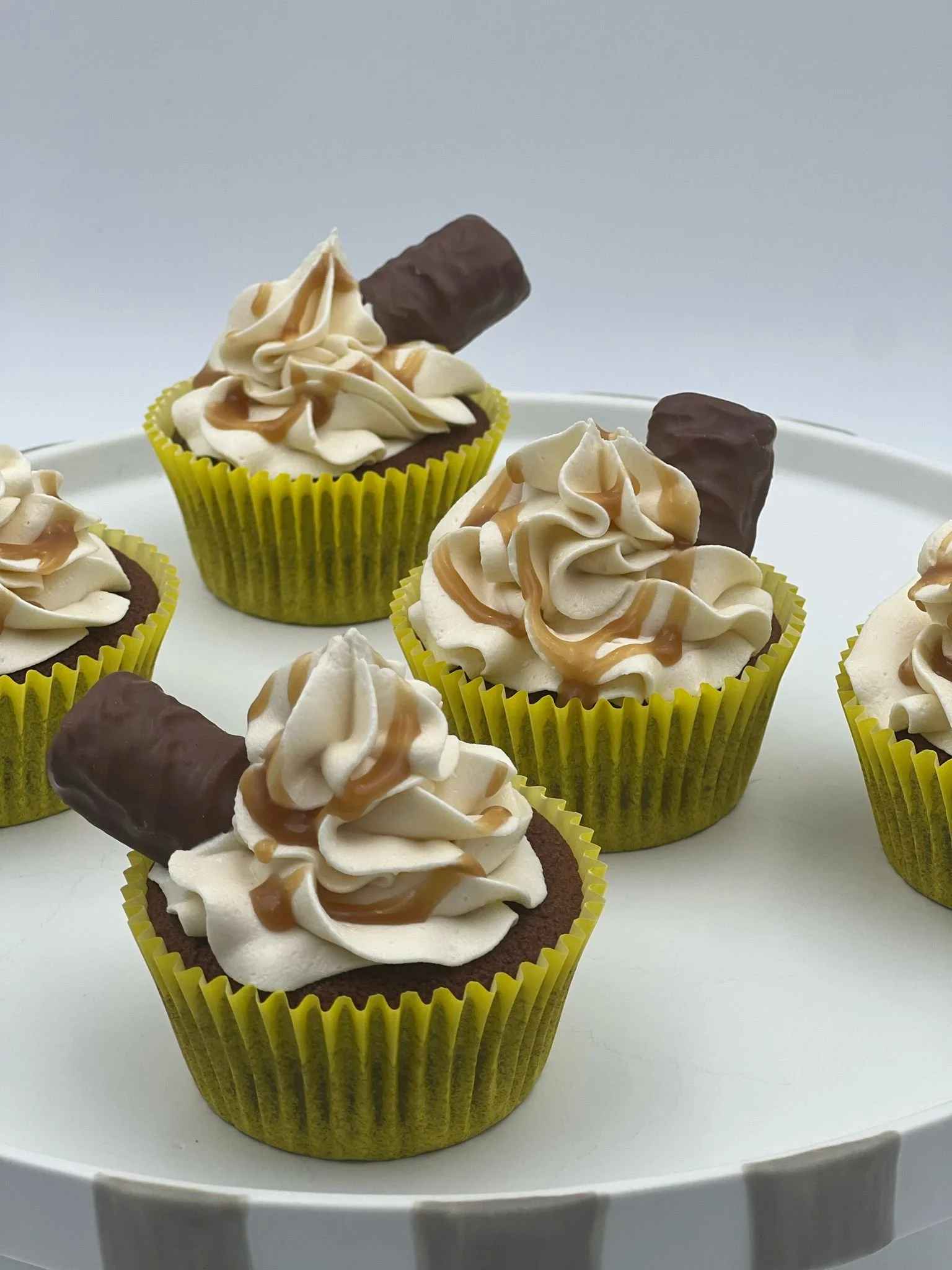 Twix cupcakes
