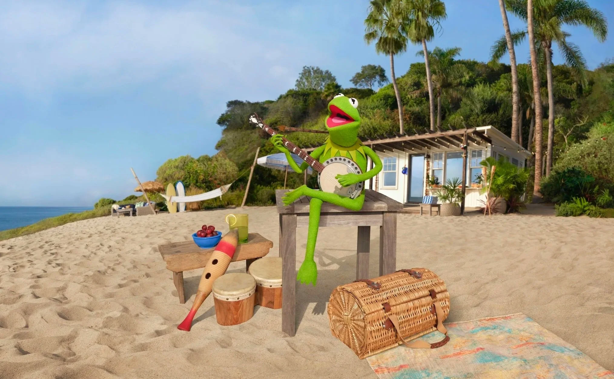 Booking.com | Super Bowl Campaign 2025 – Find Exactly What You’re Booking For