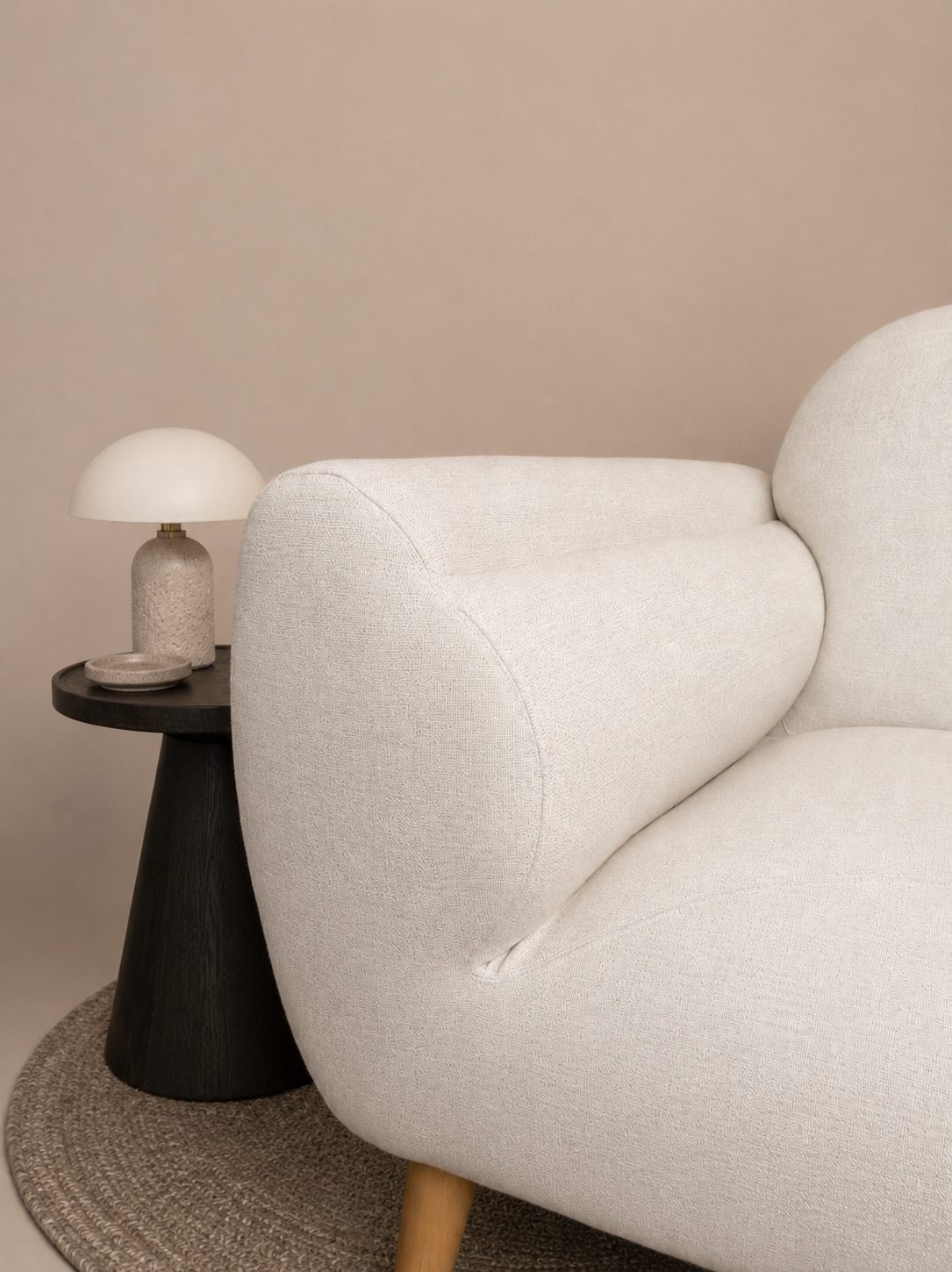 Novalus+White+decor+scene+3.png