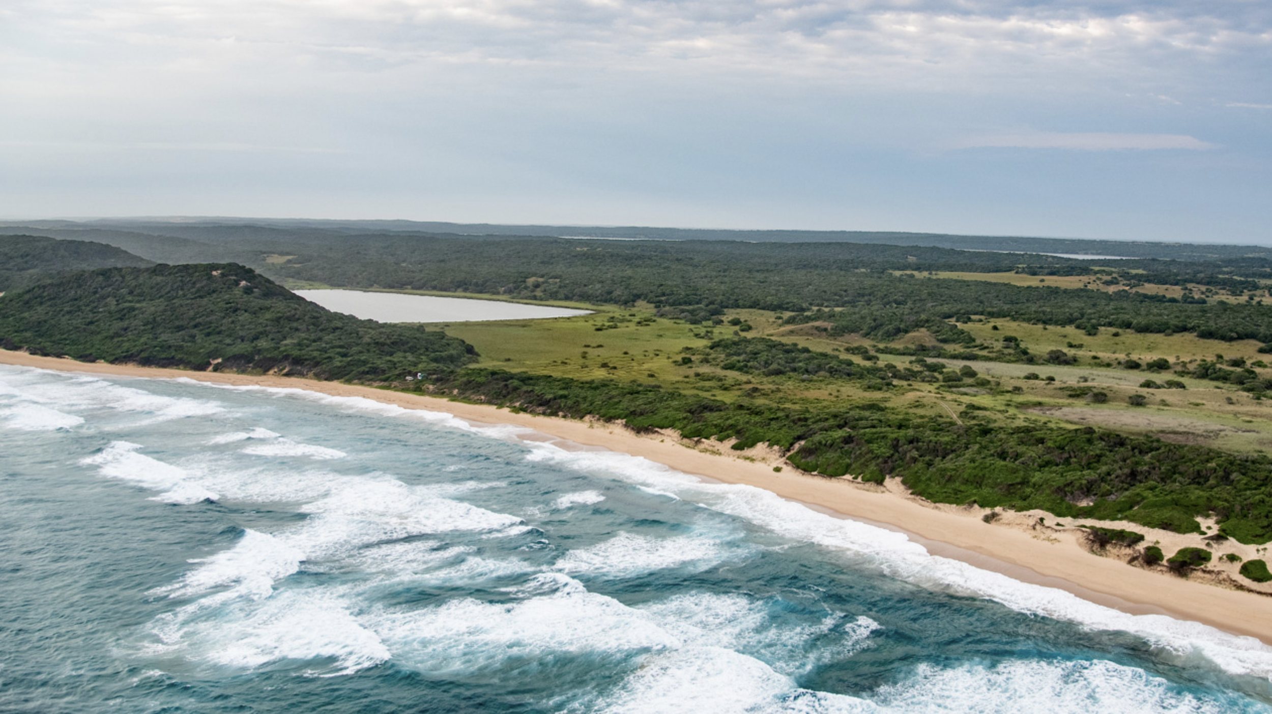 Private coastal home at Colina Verde overlooking the Indian Ocean in Mozambique.