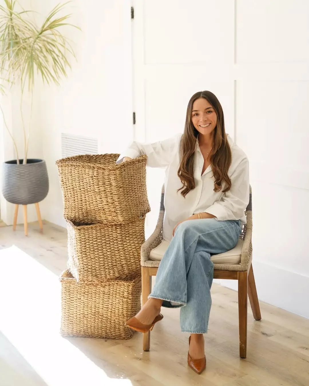 We&rsquo;re live 🤍

Welcome to South &amp; Sorted &mdash; a Charleston-based home organizing company creating beautiful, functional spaces that make everyday life easier.

We&rsquo;re so excited to be here and can&rsquo;t wait to work with you!

Our